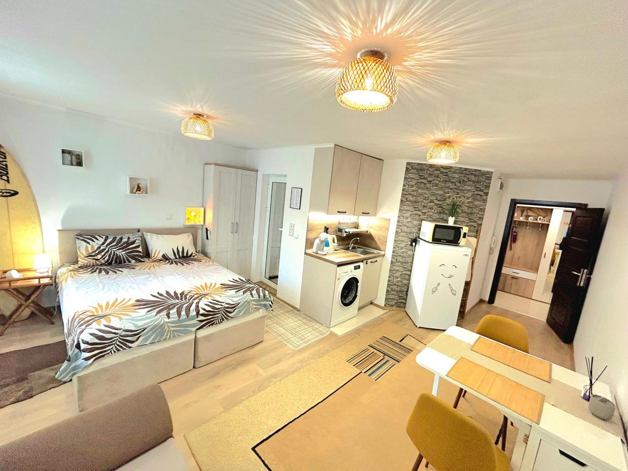 Aloha Apartment Burgas Luaran gambar