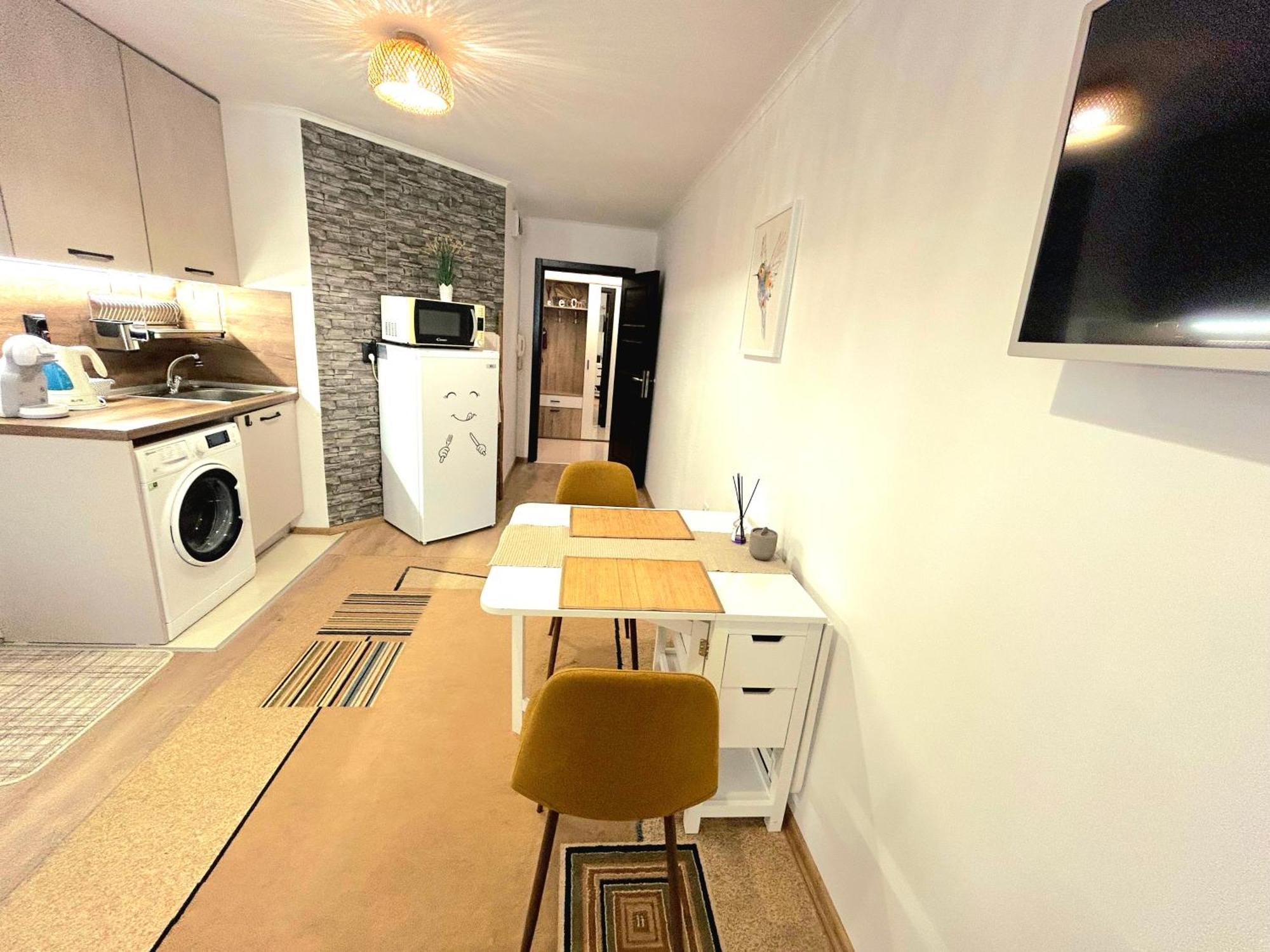 Aloha Apartment Burgas Luaran gambar