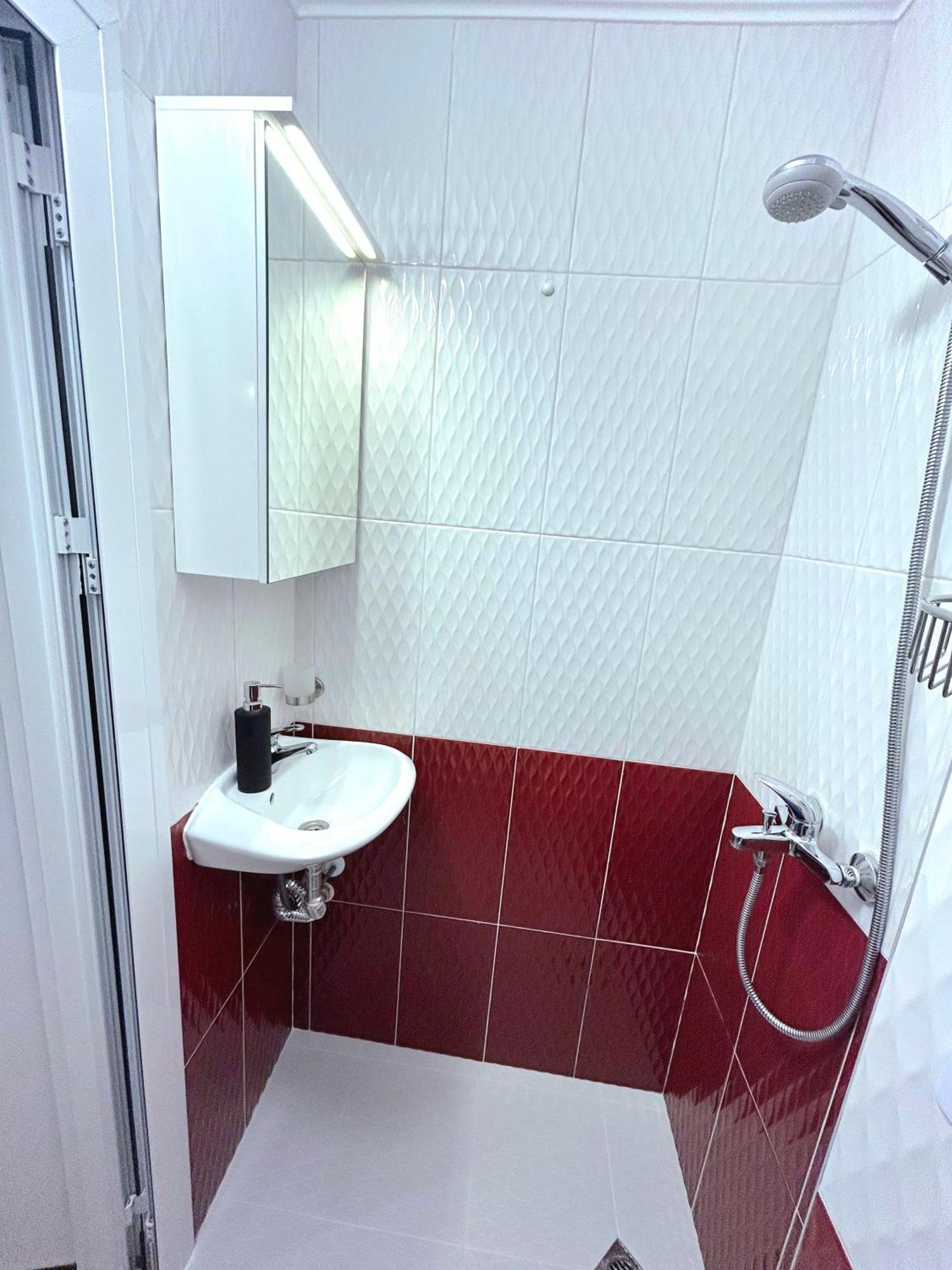 Aloha Apartment Burgas Luaran gambar