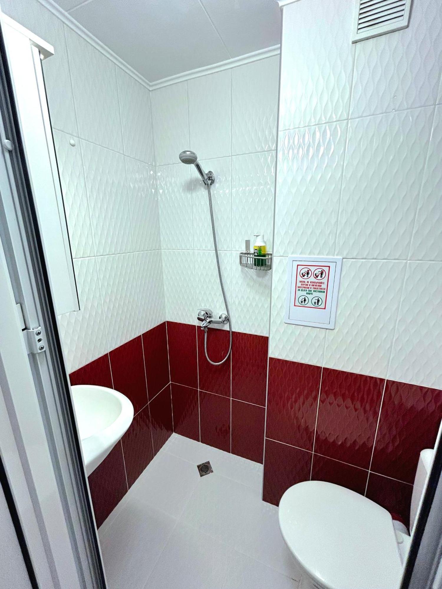 Aloha Apartment Burgas Luaran gambar